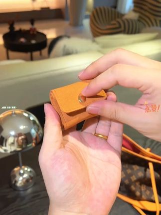 出门用这个迷你收纳包 分装首饰,一物一格好找取,还能防止缠绕打结 越放越亮! #首饰收纳包 #首飾收纳盒