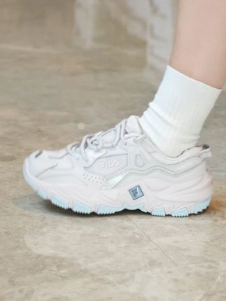 斐乐夏季爆款掠夺者来啦,经典配色绝绝子,增高还显脚小 #FILA #好穿又好搭 #软底软面穿上超舒服 #透气舒适 #女鞋