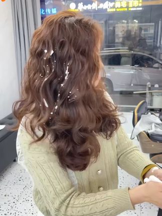 宝莲凯泡沫发蜡法式烫自然蓬松保湿弹力素女士羊毛卷泡泡发蜡摩丝#泡沫发蜡 #女士美发 #自然蓬松 #保湿弹力素 #宝莲凯