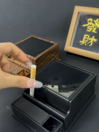 自动弹烟盒 #烟盒 #热点 #热点小助手 #男士必备