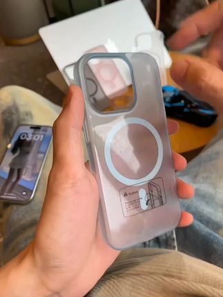 飞虎胜冰雾肤感磁吸适用iPhone15Promax手机壳15苹果14Pro/13硬16