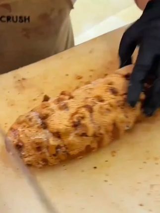 满背核桃肉的马里奥,一大个才3块,打开全是谷物的清香,吃一口下去超满足#核桃马里奥#早餐#面包#早餐吃什么收起