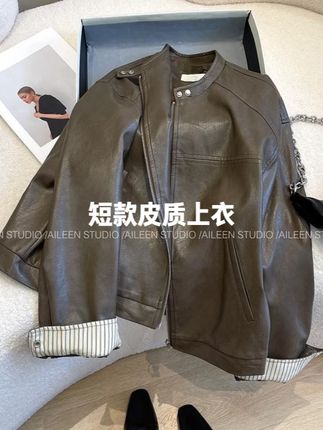 皮衣外套女短款秋装新款设计感条纹拼接休闲皮夹克#夏季新款 #谁穿谁好看系列 #品质女装 #穿出高级感 #高品质童装
