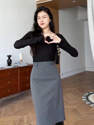 轻熟松弛感拉满的一套!#时髦精 #早秋穿搭 #轻熟风 #每日穿搭