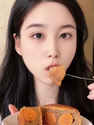 月饼礼盒#广式双黄白莲蓉月饼 #双黄白莲蓉 #双黄白莲蓉月饼 #双黄白莲蓉月饼礼盒 #月饼礼盒送礼