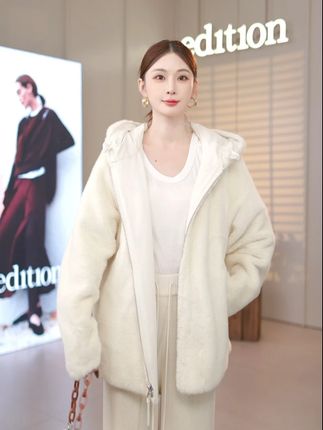 edition 正在直播中~#edition #穿出高级感 #秋季穿搭 #毛毛外套