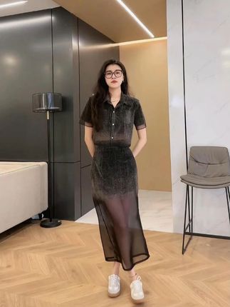 【国庆出游穿搭】渐变半透时髦衬衫+显瘦半裙裤 #显瘦 #套装 #品质女装 #女人味穿搭 #约会穿搭