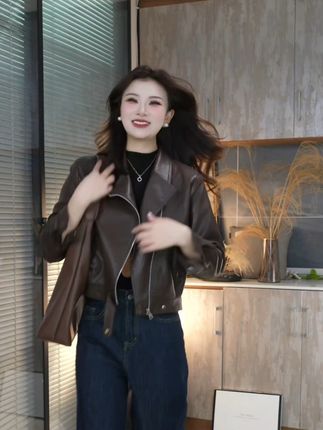近期风很大的皮衣 谁的DNA又动了 #琥珀系 #琥珀流光 #新中式穿搭成为中秋宠儿 #ootd