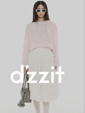 时髦精们看这里,get秋季穿搭思路~ #dzzit官方旗舰店 #神仙裙子  #我的秋日ootd
