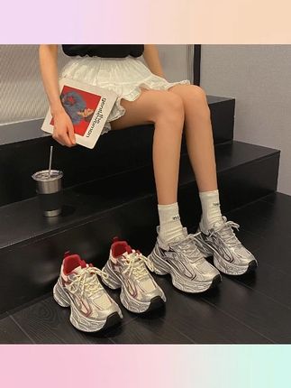 现货贾不假百搭情侣老爹鞋女高级2025夏季新款网红厚底增高运动鞋#情侣老爹鞋 #夏季运动鞋 #网红老爹鞋 #厚底增高鞋 #百搭鞋子