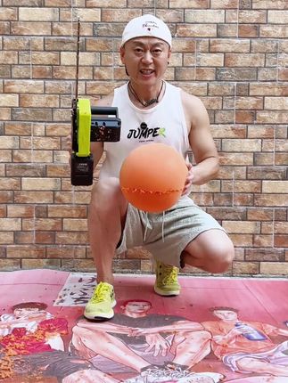 第6代加重款静音球出来了,重量跟篮球一样,弹力也堪比篮球#静音球