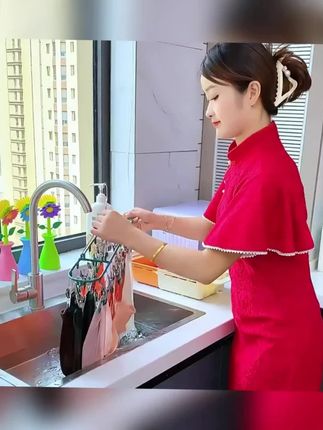 阳台晾袜子衣架神器不锈钢多功能凉衣夹子袜夹挂袜架晒内衣内裤架#阳台晾袜架 #多功能衣架 #晾衣夹子 #晒内衣架 #家用好物