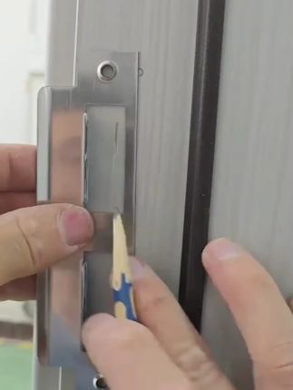 木门锁舌开孔器修边机开锁孔模具木工锁鼻子神器框模门框开槽工具#木门锁舌开孔器 #修边机 #开锁孔模具 #木工锁鼻子神器 #框模