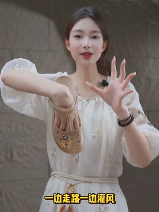 维布伦果冻鞋。好用料,看得到。 #维布伦果冻鞋 #玛丽珍 #防滑女鞋