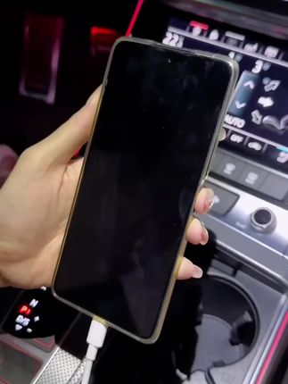 告别多线缠绕!五合一车载快充支持双系统快充,两根线自由伸缩,5台设备一起充,车内用电不再慌 #汽车用品推荐 #快充黑科技 #点烟器转换器 #快充 #车载充电器 #车载好物