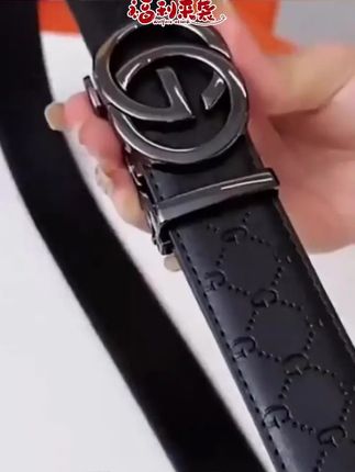 #皮带 皮带男时尚百搭简约大方压花真牛皮自动扣年轻人潮流韩版轻奢腰带.mov#男士皮带 #腰带 #男士腰带 #百搭皮带