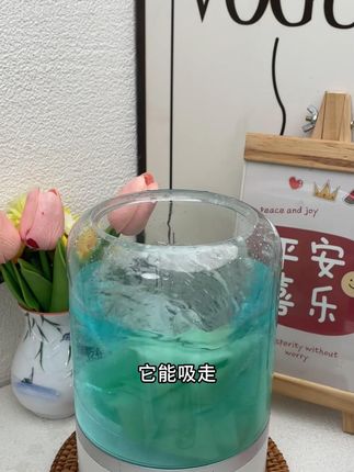 用这个吸色片,各种颜色的衣服也能一起洗,再也不用那么麻烦的分开洗了实用又方便#吸色片 #防串色洗衣片