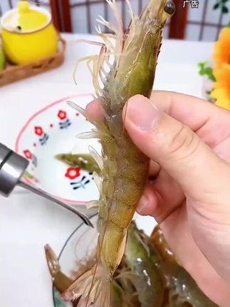 还在用牙签挑虾线,一定不要错过这个杀虾神器有它挖虾脑、去虾线 #去虾线神器 #好物推荐🔥 #厨房好物 #生活好帮手