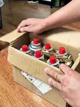 久烧不烫手喷枪,烧烤点碳卡式通用户外露营烹饪,便携式融金炉具点火#便携式点火器 #喷枪加气罐 #烧猪毛神器 #久烧不烫喷枪 #上热门🔥
