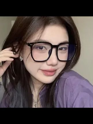 脸大和方圆脸的姐妹看过来 这个大框眼镜戴上真的还有氛围感!关键真的很显脸小~#方圆脸戴什么眼镜 #眼镜 #修饰脸型 #太阳镜 #大框眼镜