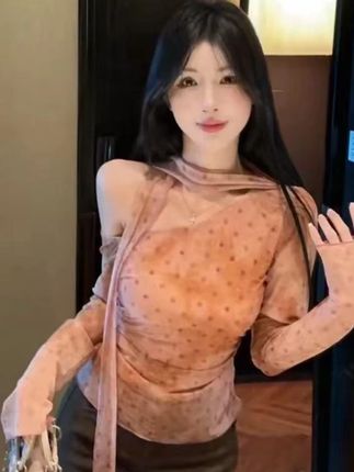 秋季薄感波点晕染渐变网纱斜肩系带长袖上衣Q 9553# #秋季新款 #斜肩上衣 #长袖上衣 #修身显瘦 #纯欲天花板
