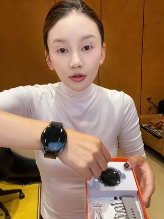 #藏族姑娘 #蓝牙手表 #智能手表 #长续航 #时尚潮流