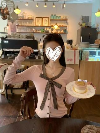 宋正恩粉拼咖格子内搭打底t恤女秋冬设计感单穿韩系修身长袖上衣#显瘦穿搭 #显瘦 #轻奢女装 #时髦精 #微胖女生韩系ootd大赏