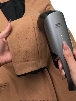 家里有起毛球的衣服,一定不要错过这款智感高速毛球修剪器 修剪毛球干净快速的同时还不伤衣物!全机身防水,清洁更方便!#毛球修剪器 #除毛器 #衣服起球