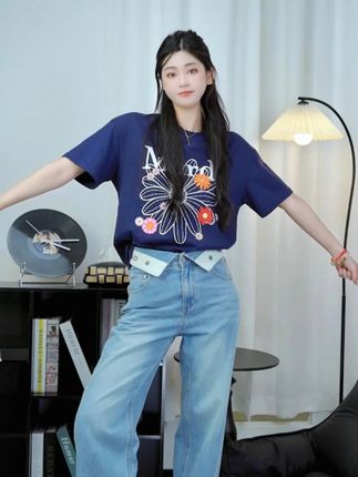 秒变甜辣风的夏季小短袖来啦!!直播间还有惊喜等你  #夏季穿搭#女神必备#约会穿搭#Mardic