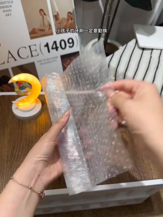 新款儿童罗马柱山型凸面牙刷3-12岁洁齿护龈水晶刷牙深层清洁 #儿童牙刷 #洁齿护龈 #水晶刷牙 #深层清洁