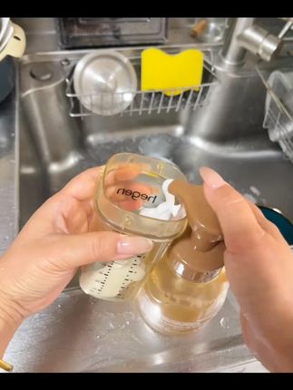 奶爸爸奶瓶清洗剂A类洁净餐具水杯婴儿专用奶瓶清洗剂泡沫婴幼儿#奶瓶清洗剂 #婴儿专用 #奶爸爸清洗剂 #餐具清洗 #奶瓶清洁