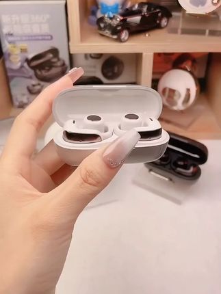 【APP定位】防丢失耳夹式久戴不痛高音质爆款柏林之声耳机超长 【APP定位】防丢失耳夹式久戴不痛高音质爆款柏林之声耳机超长续航+新品顶配耳机大放送,功能超强大!