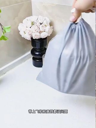 旅行折叠电水壶太实用!烧水快还能折叠收纳,出差家用都方便。小型不占地,多功能烧煮水超省心。安全耐用不挑场景,出行必备~ #折叠烧水壶 #旅行好物 #家用小家电 #出差必备 #多功能水壶