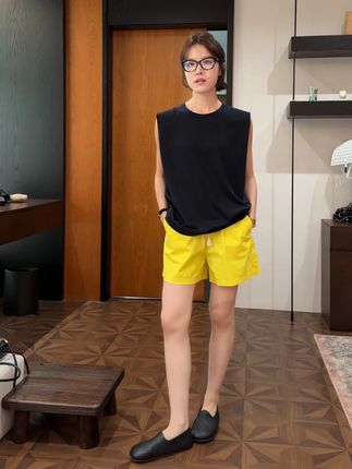 夏天当然要穿得越简单越凉快 #时尚单品 #显瘦搭配 #无袖t恤 #林痣晴 #Mincollection