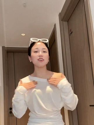 一件衣服,三种穿法,独特的设计感,显瘦又凉快! #罩衫# 显瘦显高显气质 #小个子穿搭# 梨形身材穿搭 #高级穿搭