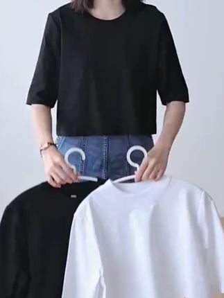 #短袖t恤 #谁穿谁好看 #简约搭配 #宽松版型
