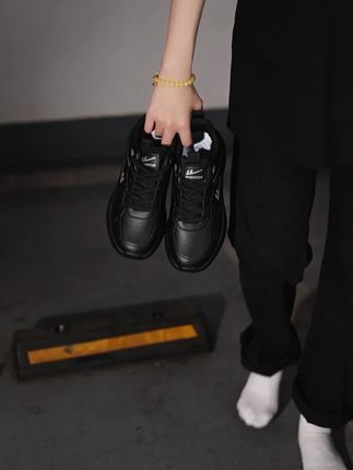 男士休闲鞋:隐形增高设计,轻松穿出高挑感,通勤出街都合适 #回力 #休闲鞋推荐 #增高显瘦 #不累脚