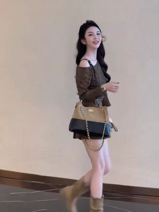 新款秋季上新性感辣妹风豹纹斜肩长袖上衣+半身裙洋气套装女 #穿出高级感 #套装显瘦穿搭 #减龄显瘦穿搭 #小个子显高显瘦穿搭 #早秋穿搭
