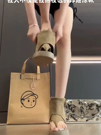 啄木鸟小个子增高5cm夹趾厚底库管凉靴女2025新款人字夹趾短靴女_0713_2 介么带感的绿管靴是谁还没有拥有! #夏季凉鞋 #时尚美鞋 #哎哟喂你鞋真好看 #裤管凉靴 #凉拖鞋
