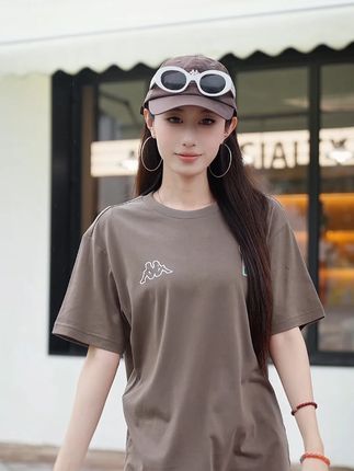 经典配色穿出永不过时的高级感#夏季新款 #谁穿谁好看 #潮牌男女同款 #日常搭配 #休闲风