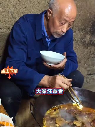 不管你是十八岁还是三十岁,这个秋天对自己好一点,每天一碗香糯玉米碴子饭