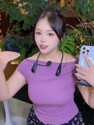 全新升级声卡耳机一体机,自带声卡和话筒,能直播的无线耳机。#声卡耳机 #直播设备 #声卡耳机一体机