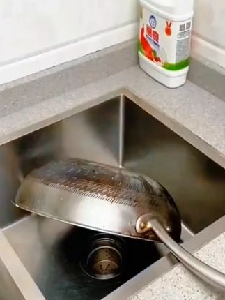 金刚砂百洁布擦锅神器!强力去污去锈一擦净,加厚耐用厨房清洁开挂神器#厨房清洁神器 #去油污妙招 #家居清洁工具 #除锈小技巧 #省力清洁用品