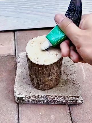 #免钉胶 免钉胶强力胶,墙面瓷砖家用免打孔防水环保无痕代钉胶 #代钉胶 #免打孔胶水 #防水胶水 #好物分享 免钉胶强力胶防水防霉墙面双面无痕高粘度厨卫通用款万能胶免打孔