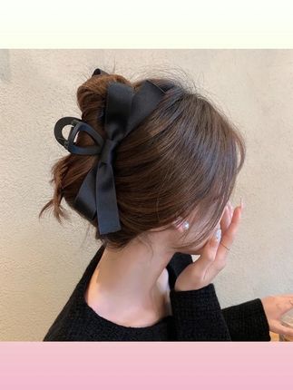 赫本风黑色蝴蝶结抓夹女纯色高级感盘发网红发夹后脑勺鲨鱼夹头饰#抓夹推荐 #赫本风发夹 #黑色蝴蝶结抓夹 #高级感发饰 #盘发神器