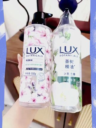 洗出丝滑!这款沐浴露泡沫绵密,留香超绝,一冲即净,皮肤越洗越嫩~ #沐浴露 #浴室好物 #居家必备