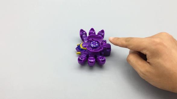 青铜高端局解说:妈妈再也不用担心我没胃口了