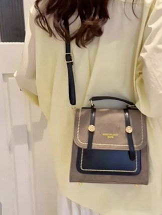 高级感小型牛仔一包三用双肩包女2025新款时尚斜挎短途旅行小背包#包包#一包三用#双肩包#斜挎包#旅行小背包@DOU+小助手 @巨量千川