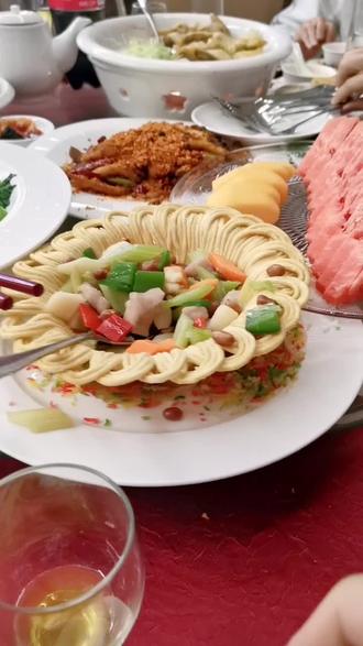 饭局中,水果盘上桌了,意味着什么?