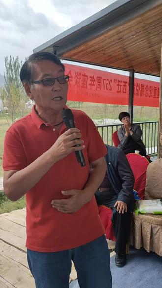诗人阿哥的《怀念故乡》唱的撕心裂肺!